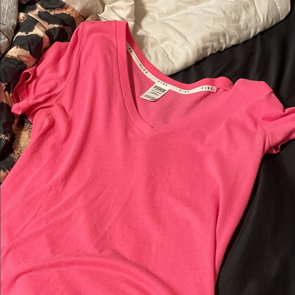 pink size small v kneck